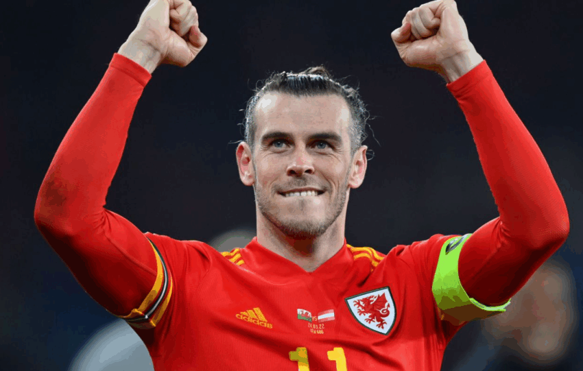 pemain-sepak-bola-yang-memiliki-julukan-flash