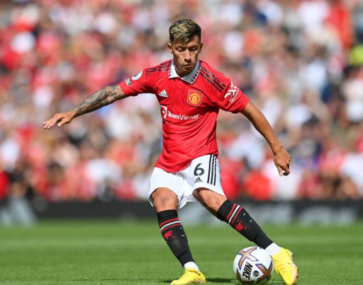 bek-mu-ini-dapat-absen-saat-melawan-brentford-siapa