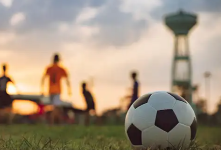 drill-umpan-jarak-jauh-yang-akurat-dalam-sepak-bola