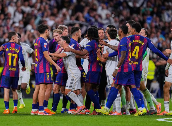barcelona-bisa-kalah-dari-real-madrid-karena-kesalahan-tim