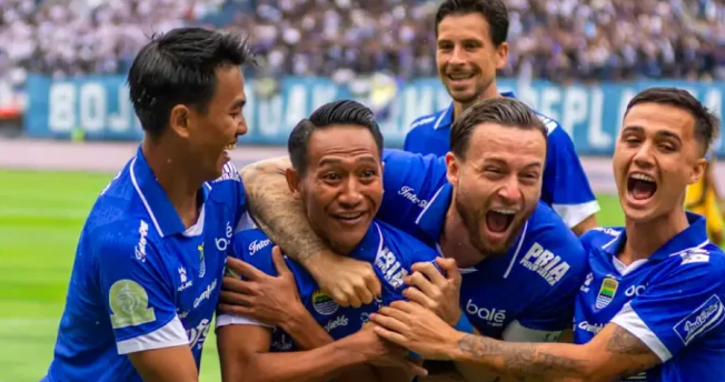Liga 1: Persib Tetap Puncak Klasemen Pekan Ini